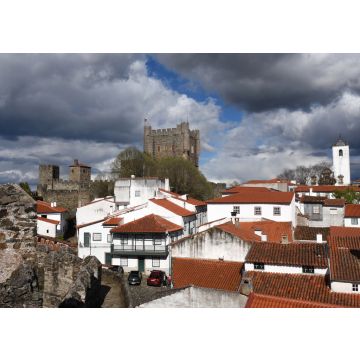 Lais Puzzle - Burg und Häuser in der Festung von Braganca, Tras os Montes, Portugal - 100, 200, 500 & 1.000 Teile