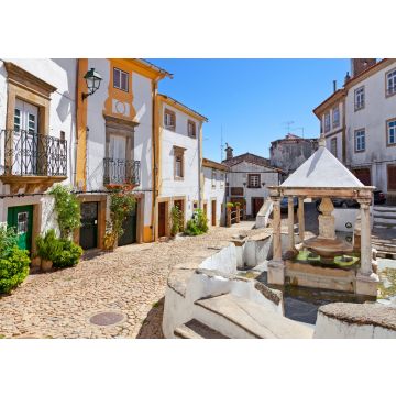 Lais Puzzle - Fonte da Vila alias Dorf- oder Stadtbrunnen im jüdischen Viertel oder Ghetto, das während der Inquisition errichtet wurde. Castelo de Vide, Portalegre, Portugal. - 100, 200, 500 & 1.000 Teile