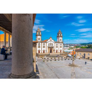 Lais Puzzle - Die Kirche der Barmherzigkeit oder Igreja da Misericórdia von der Kathedrale von Viseu, Portugal aus gesehen - 100, 200, 500 & 1.000 Teile