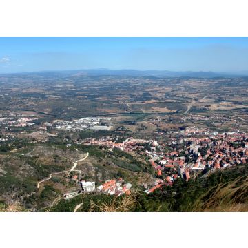 Lais Puzzle - Covilhã, Portugal: Straßen, Plätze und Gebäude in der Altstadt an einem Sommertag - 100, 200, 500 & 1.000 Teile