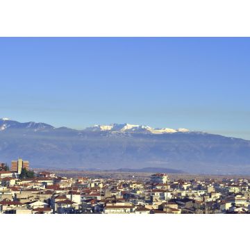 Lais Puzzle - Kleine Stadt Kozani in Nordgriechenland, im Hintergrund der Berg Olympos - 100, 200, 500 & 1.000 Teile