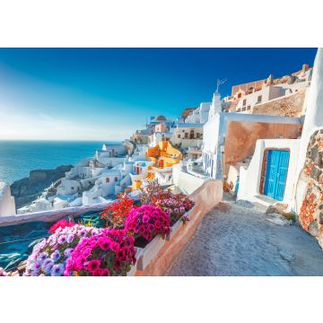 Lais Puzzle - Santorin, Griechenland. Bilderq Ansicht traditioneller kykladischer Santorini-Häuser an einer kleinen Straße mit Blumen im Vordergrund. Standort: Oia Dorf, Santorini, Griechenland - 100, 200, 500 & 1.000 Teile