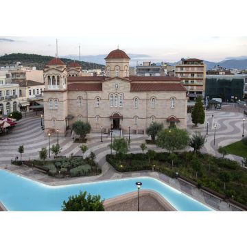 Lais Puzzle - Zentraler Platz in Argos, Griechenland . Blick auf den Platz des Heiligen Andreas (Agios Andreas), den Hauptplatz von Argos-Stadt, Peloponnes, Griechenland - 100, 200, 500 & 1.000 Teile