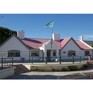 Lais Puzzle - Alter Bahnhof von Trelew, einer Stadt in der Provinz Chubut in Patagonien, Argentinien - 100, 200, 500, 1.000 & 2.000 Teile