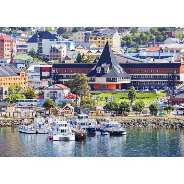 Lais Puzzle - Ushuaia mit seinen über fünfzigtausend Einwohnern gilt allgemein als die südlichste Stadt der Welt - 100, 200, 500, 1.000 & 2.000 Teile