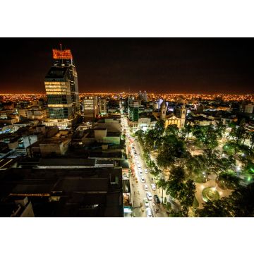 Lais Puzzle - Nachtansicht der Stadt und insbesondere der Plaza Libertad in der Stadt Santiago del Estero, Argentinien - 100, 200, 500, 1.000 & 2.000 Teile