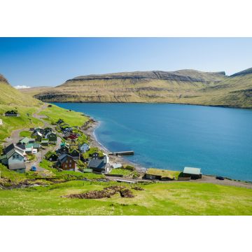 Lais Puzzle - Kleines Dorf auf den Färöern an einem sonnigen Tag - 100, 200, 500 & 1.000 Teile