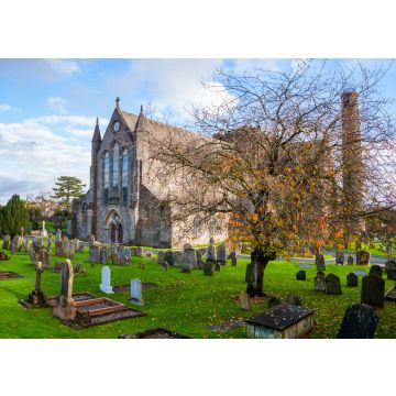 Lais Puzzle - Kilkenny, Irland. Friedhof vor der Kathedralkirche St. Canices - 100, 200, 500 & 1.000 Teile