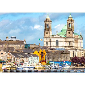 Lais Puzzle - Schöner Blick auf die Pfarrkirche Ss. Peter und Paul und die Burg in der Stadt Athlone am Fluss Shannon, ein wunderschöner bewölkter Tag in der Grafschaft Westmeath, Irland - 100, 200, 500 & 1.000 Teile