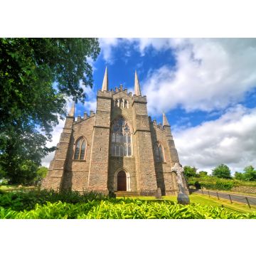 Lais Puzzle - Cathedral Church of the Holy and Undivided Trinity - Kathedrale in der Stadt Downpatrick in Nordirland - 100, 200, 500 & 1.000 Teile