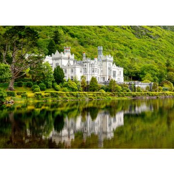 Lais Puzzle - Kylemore Abbey mit Wasserspiegelungen in Connemara, Grafschaft Galway, Irland, Europa. 1920 gegründetes Benediktinerkloster auf dem Gelände von Kylemore Castle. Mainistir na Coille Moire - 100, 200, 500 & 1.000 Teile