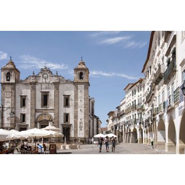 Lais Puzzle - Spaziergang durch die Straßen der alten portugiesischen Stadt Evora - 2.000 Teile