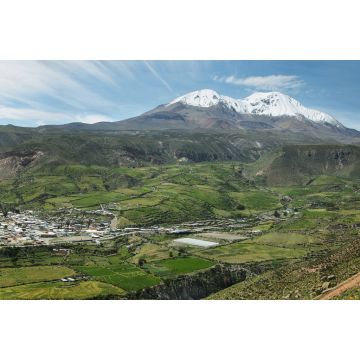 Lais Puzzle - Putre Dorf mit "Nevado de Putre" im Hintergrund - 2.000 Teile