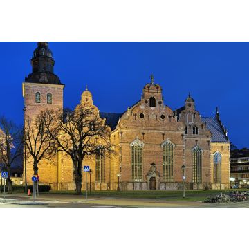 Lais Puzzle - Kirche der Heiligen Dreifaltigkeit (Heliga Trefaldighetskyrkan) in Kristianstad in der Abenddämmerung, Schweden - 2.000 Teile