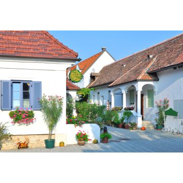 Lais Puzzle - Gasse im idyllischen Weinort Mörbisch am Neusiedler See im Burgenland, Österreich - 2.000 Teile