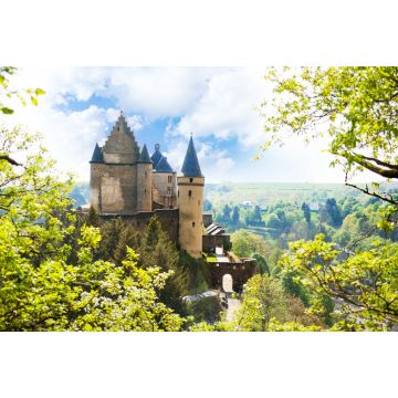 Lais Puzzle - Blick auf die Burg Vianden in Luxemburg vom Hügel aus - 2.000 Teile
