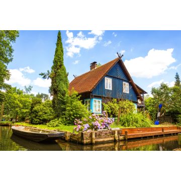 Lais Puzzle - Schönes altes Fachwerkhaus an einem Wasserkanal im Spreewald, Brandenburg, Deutschland - 2.000 Teile