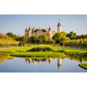 Lais Puzzle - Schweriner Schloss spiegelt sich im See - 2.000 Teile