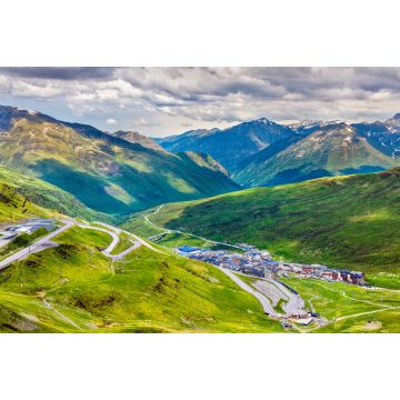 Lais Puzzle - Blick auf El Pas de la Casa von einem Berg aus - Andorra - 2.000 Teile