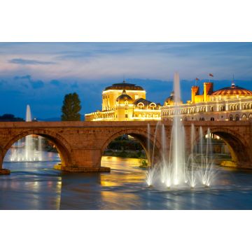 Lais Puzzle - Die nordmazedonische Hauptstadt Skopje. Alte Steinbrücke - 2.000 Teile