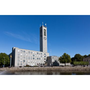 Lais Puzzle - Västerås, Schweden, kommunales Gebäude - 2.000 Teile
