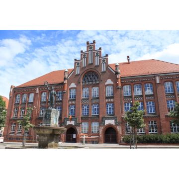 Lais Puzzle - Jahnschule in Wittenberge`s Gründerzeitviertel - 2.000 Teile
