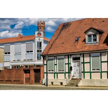 Lais Puzzle - kyritz, deutschland - altes fachwerkhaus und rathausturm - 2.000 Teile