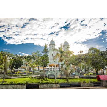 Lais Puzzle - Yarumal, Antioquia, Kolumbien - 2.000 Teile