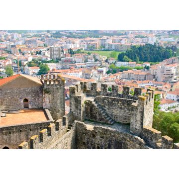 Lais Puzzle - Blick auf die Stadt Leiria mit der Burg, Portugal - 2.000 Teile