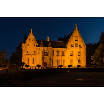Lais Puzzle - Schloss Cortewalle in Beveren, Belgien, bei Nacht - 2.000 Teile