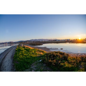 Lais Puzzle - Sonnenuntergang über dem See Oropos Griechenland - 2.000 Teile