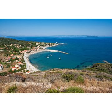Lais Puzzle - Othoni, Griechenland, Ionische Inseln, Europa, Bezirk Korfu, Blick auf Ammos. Im Hintergrund links die Insel Erikoussa, in der Mitte die Küste von Korfu und rechts die Insel Mathraki - 2.000 Teile