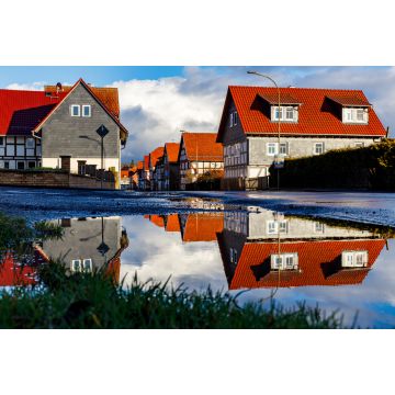 Lais Puzzle - Häuserspiegelung in Herleshausen in Hessen Deutschland - 2.000 Teile
