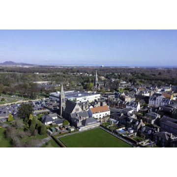 Lais Puzzle - Stadt Dalkeith, Schottland, Luftaufnahme von King's Park - 2.000 Teile