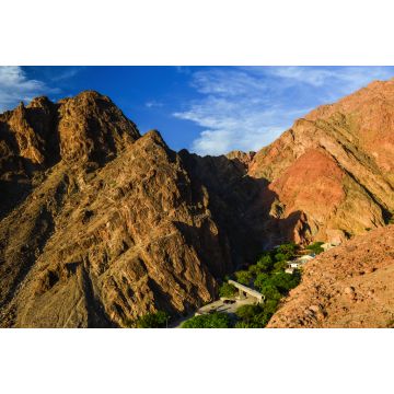 Lais Puzzle - Der Komplex der heißen Quellen von Termas de Fiambalá liegt tief in der kargen und zerklüfteten Andenlandschaft um Fiambalá, Catamarca, Argentinien - 2.000 Teile