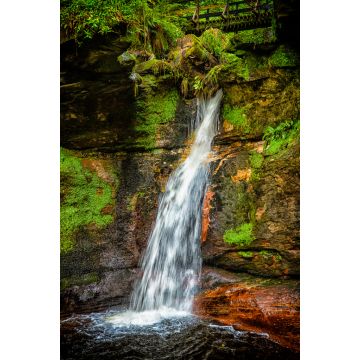 Lais Puzzle - Wasserfall im Kelburn Countrypark in North Ayrshire - 2.000 Teile