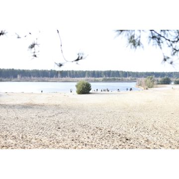 Lais Puzzle - Menschen spazieren am See in Lommel Sahara in Belgien - 2.000 Teile
