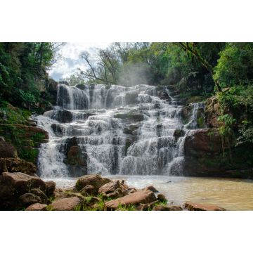 Lais Puzzle - Erstaunlicher Wasserfall mitten im Dschungel in der Provinz "Misiones", Argentinien - 2.000 Teile