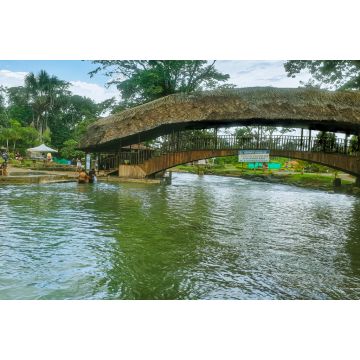 Lais Puzzle - Holzbrücke an der Quelle des Tioyacu-Flusses in Rioja Tarapoto, Peru - 2.000 Teile