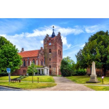 Lais Puzzle - Neogotische Kirche im Storchendorf Linum, Brandenburg an der Havel, Deutschland - 2.000 Teile