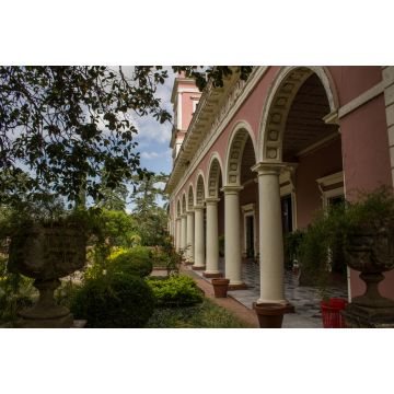 Lais Puzzle - Eingangstür und Garten des San Jose Palace in Entre Rios, Argentinien - 2.000 Teile