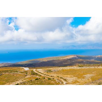 Lais Puzzle - Kleine orthodoxe Kapelle im Hochland der griechischen Kykladeninsel Andros mit der Insel Euböa im Hintergund - 2.000 Teile