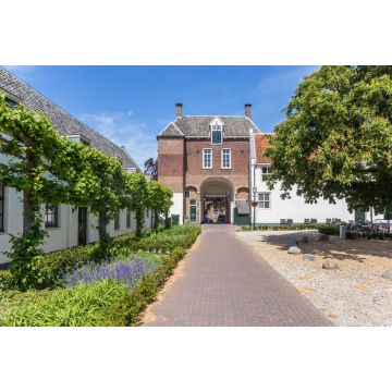 Lais Puzzle - Garten und Schloss im historischen Zentrum von Montfoort, Niederlande - 2.000 Teile