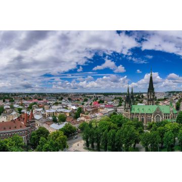 Lais Puzzle - Luftaufnahme der Elisabethkirche in Lviv, Ukraine - 2.000 Teile