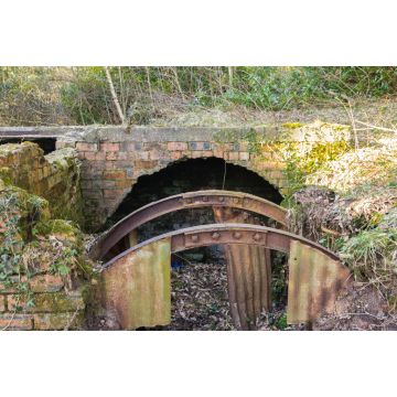 Lais Puzzle - Überreste eines Bunkers aus dem Zweiten Weltkrieg in Wishaw, North Lanarkshire, Schottland - 2.000 Teile
