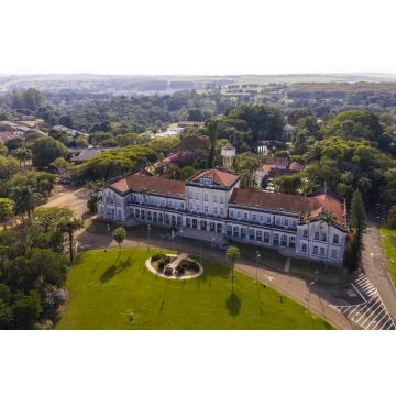 Lais Puzzle - ESALQ, Öffentliche Landwirtschaftsschule von oben gesehen in Piracicaba, São Paulo, Brasilien - 2.000 Teile