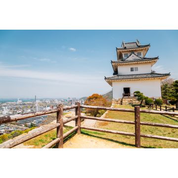 Lais Puzzle - Marugame Schloss und Stadtbild in Kagawa, Japan - 2.000 Teile
