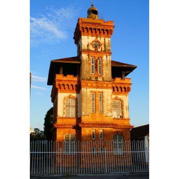 Lais Puzzle - Wahrzeichen: Zollgebäude in Manaus, erbaut von den Briten im Jahr 1902, Bundesstaat Amazonas, Brasilien - 2.000 Teile