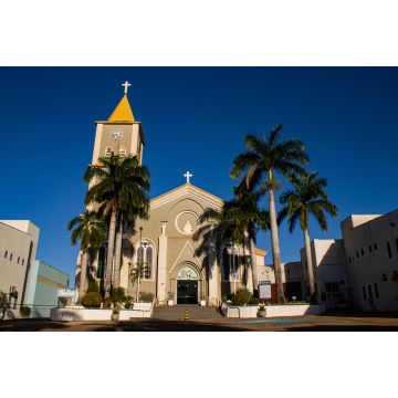Lais Puzzle - Katholische Kirche in einer Stadt im Landesinneren von Brasilien - 2.000 Teile