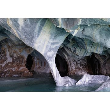 Lais Puzzle - Marmorhöhlen-Heiligtum, seltsame Felsformationen, die durch Wassererosion verursacht werden, General Carrera See, Puerto Rio Tranquilo, Region Aysen, Patagonien, Chile - 2.000 Teile